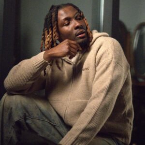 villz-rapper-beige-knitwear-merch
